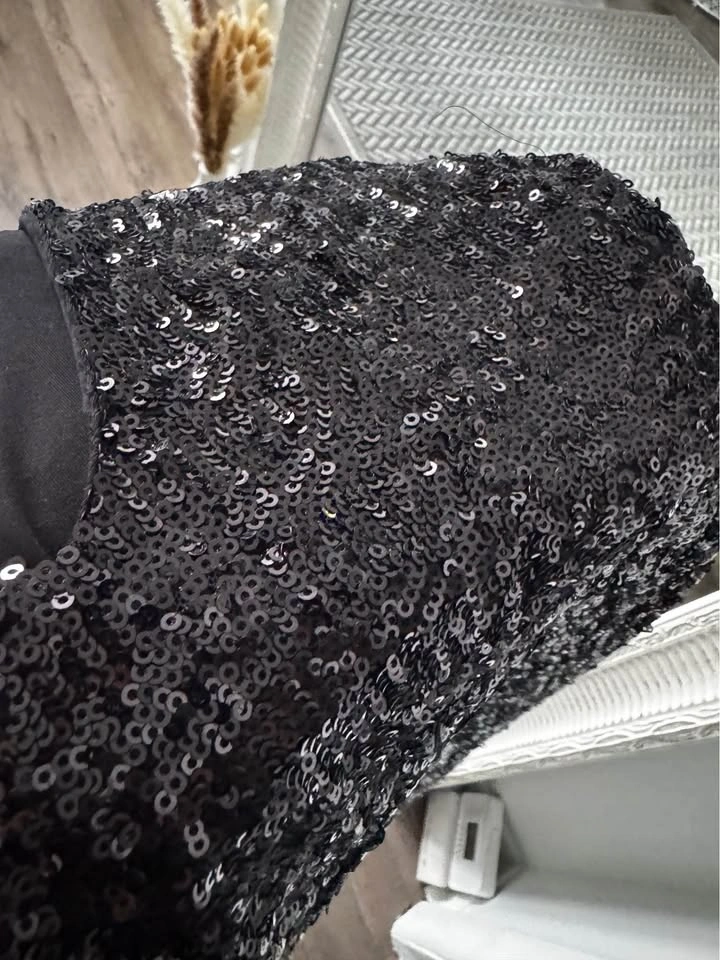 BEBE sequin one piece body suit Size M - photo 4