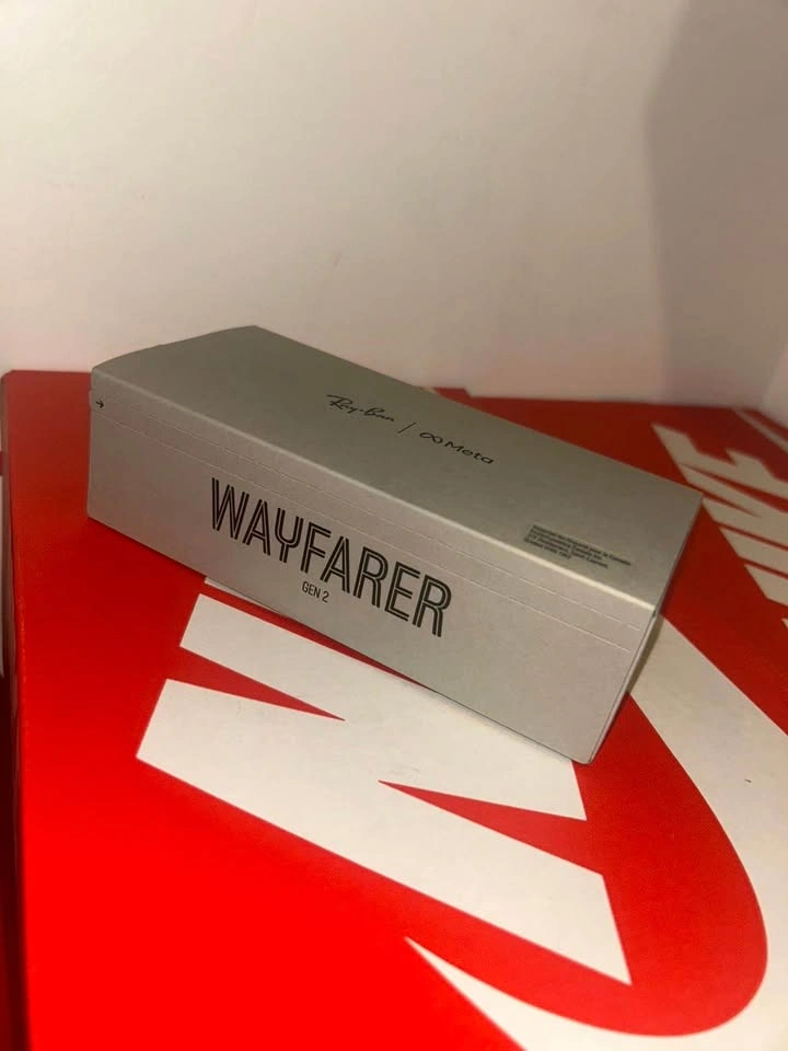Ray-Ban Meta Wayfarer Gen 2 - Matte Black Polarized - Sealed - photo 4