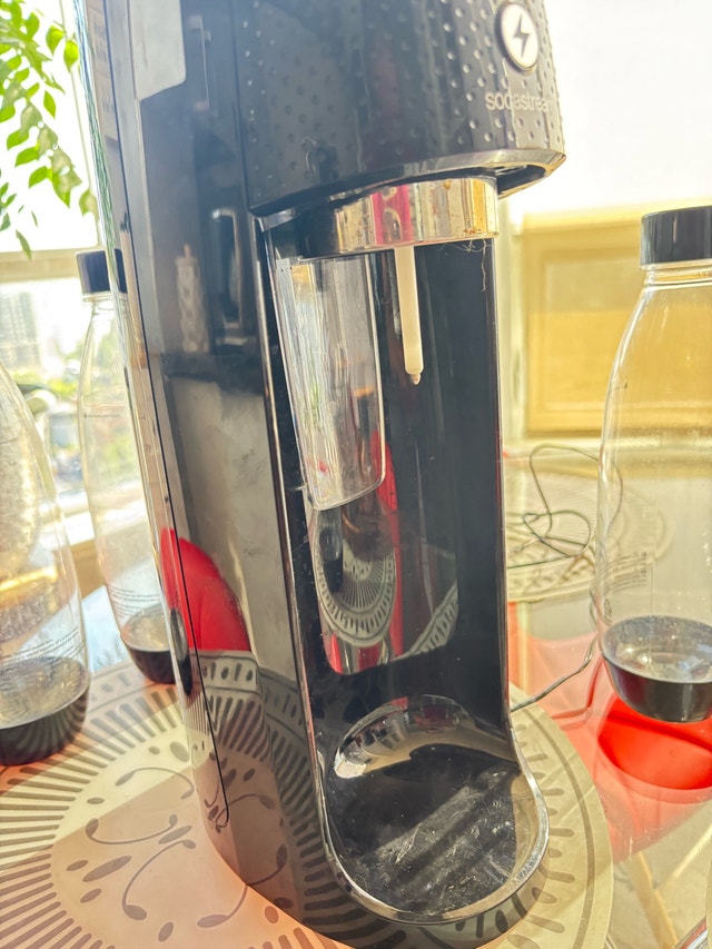 SodaStream Sparkling Water Maker - photo 2