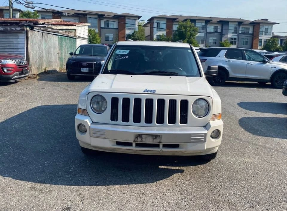 2010 Jeep Patriot - photo 2