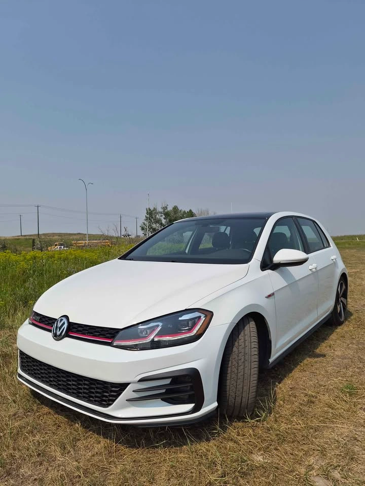 2018 Volkswagen Gti - photo 2