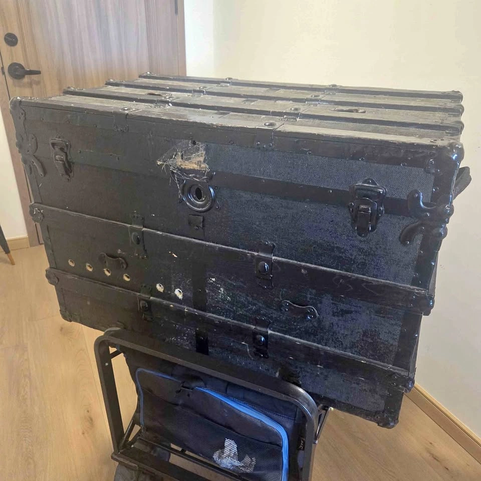 Large Antique Wooden Trunk – Vintage Decorative Chest