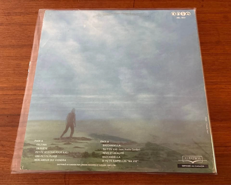 Vintage Alain Barrière Vinyl LP (1975 Canadian Pressing) - photo 4