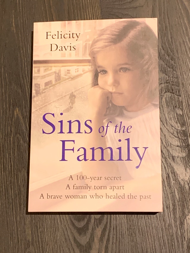 NEW Book - Sins of the Family by Felicity Davis