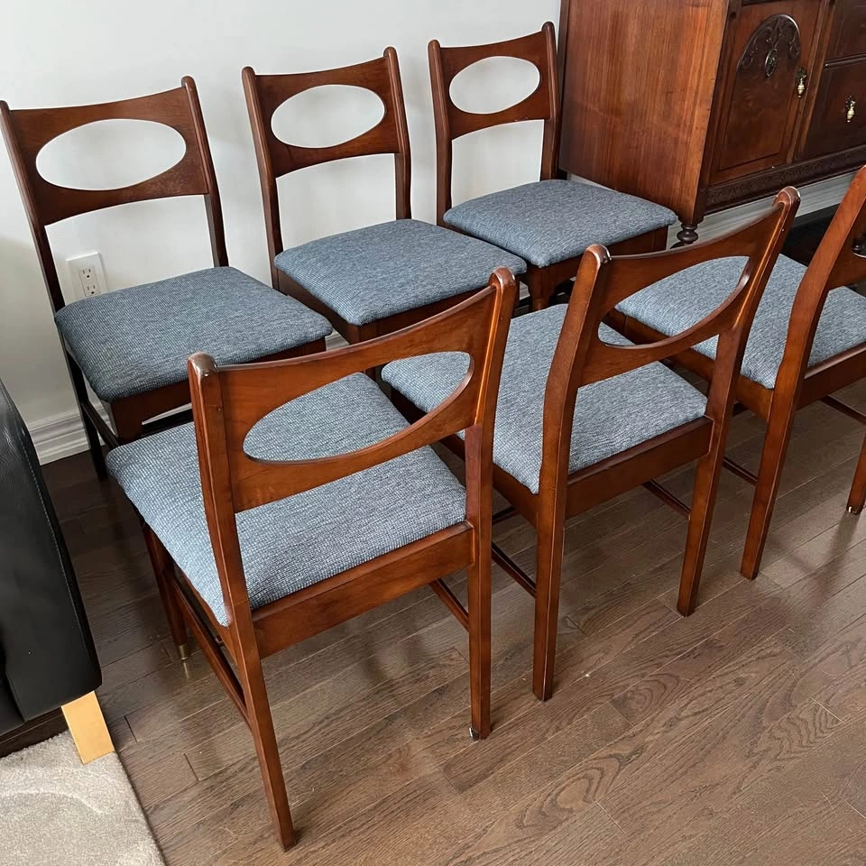 Set of 6 Mid-Century Modern walnut Dining Chairs - photo 3
