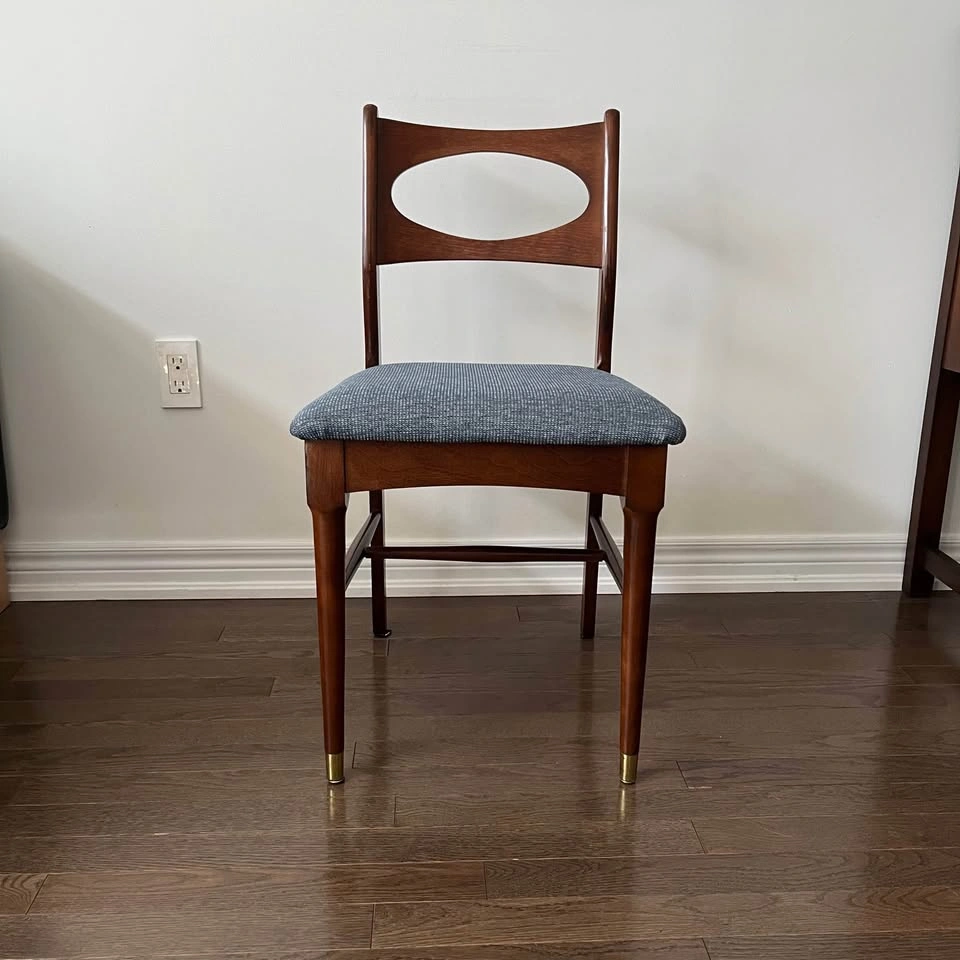 Set of 6 Mid-Century Modern walnut Dining Chairs - photo 4
