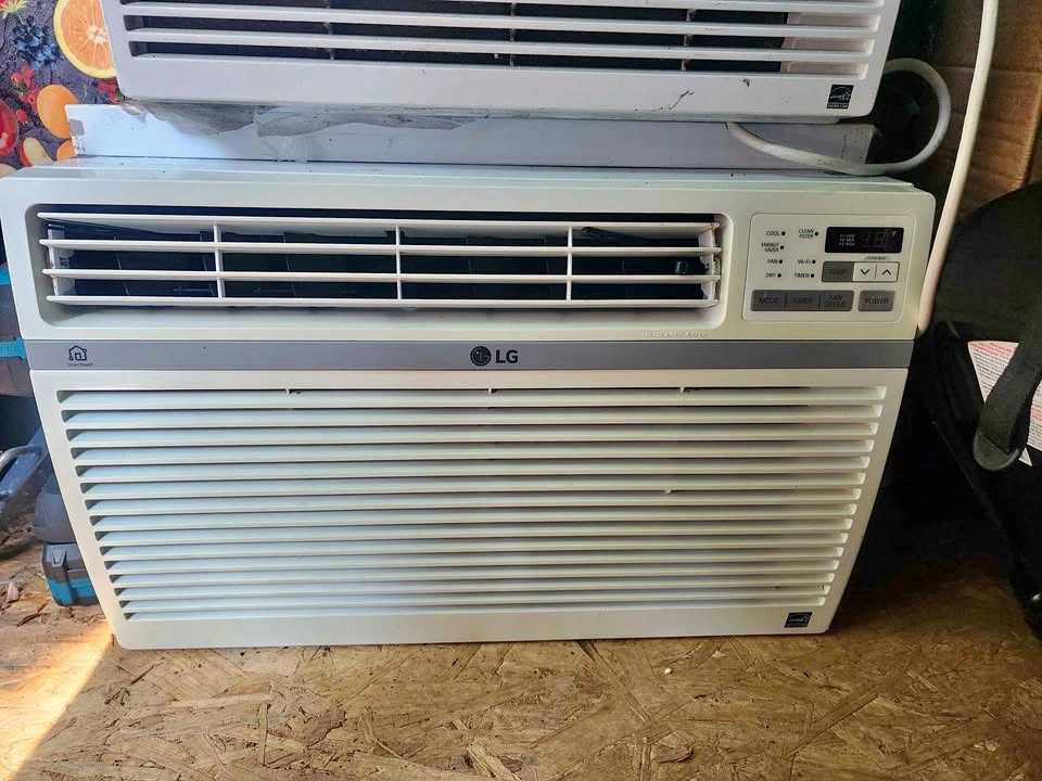 LG 12,000 BTU Window Air Conditioner WiFi App control