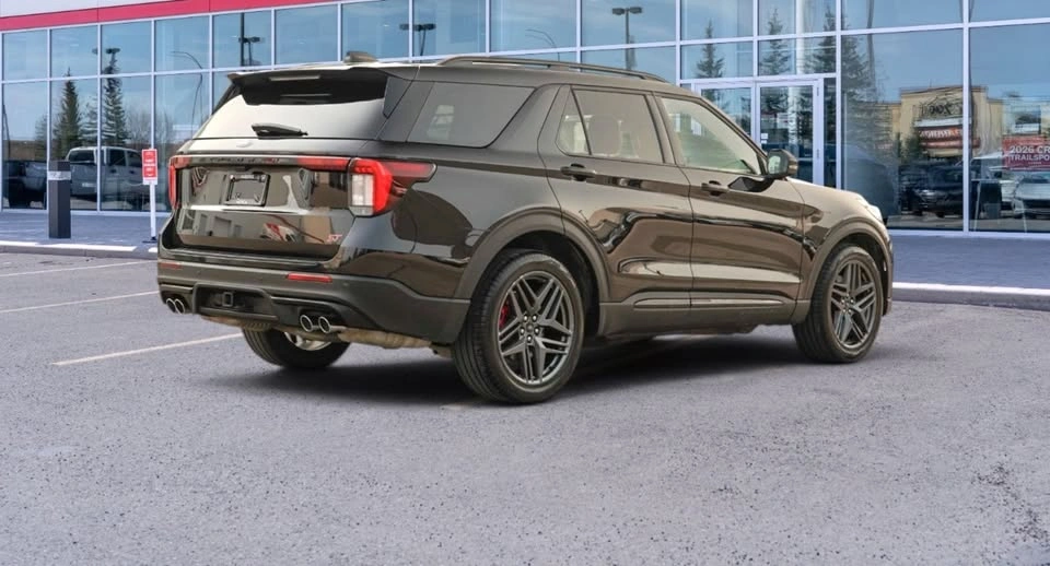 2025 Ford Explorer ST 37939 KM - photo 4