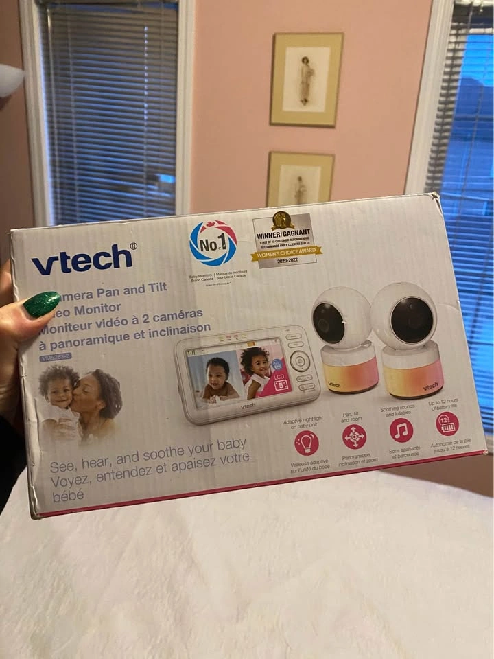 Vtech baby monitor - screen and 2 cameras