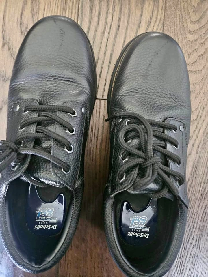 Work shoe safety shoe