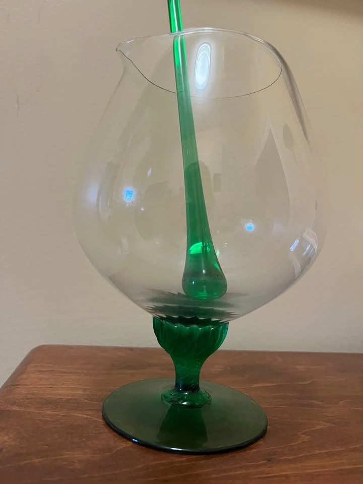 Vintage glass cocktail pitcher - photo 3