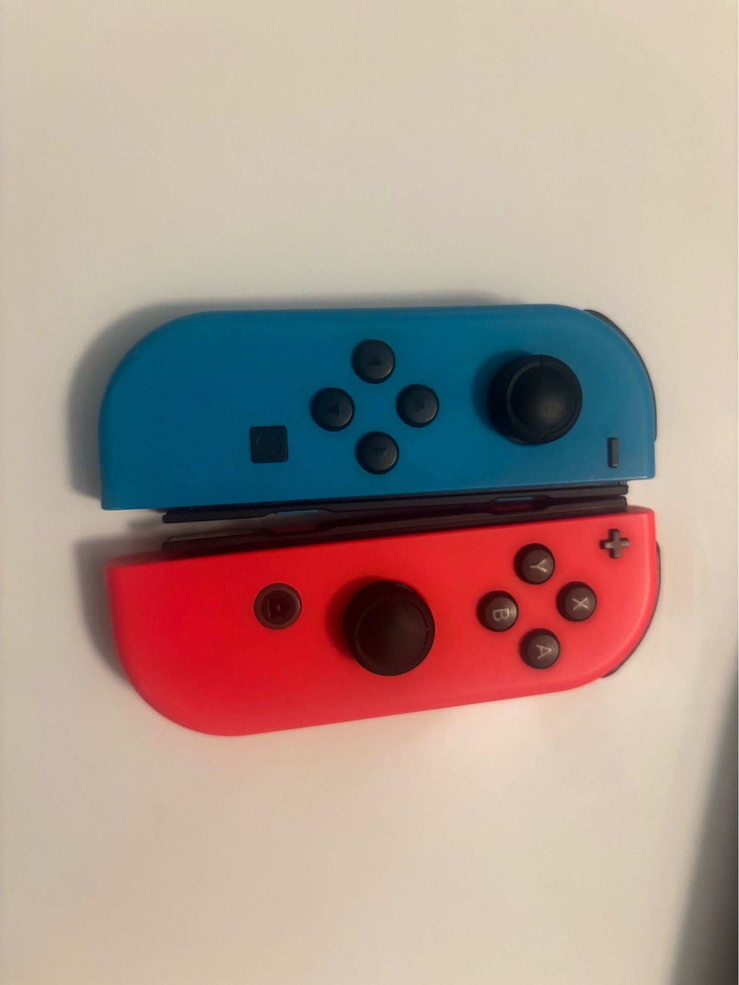NINTENDO SWITCH RED AND BLUE !! - photo 4