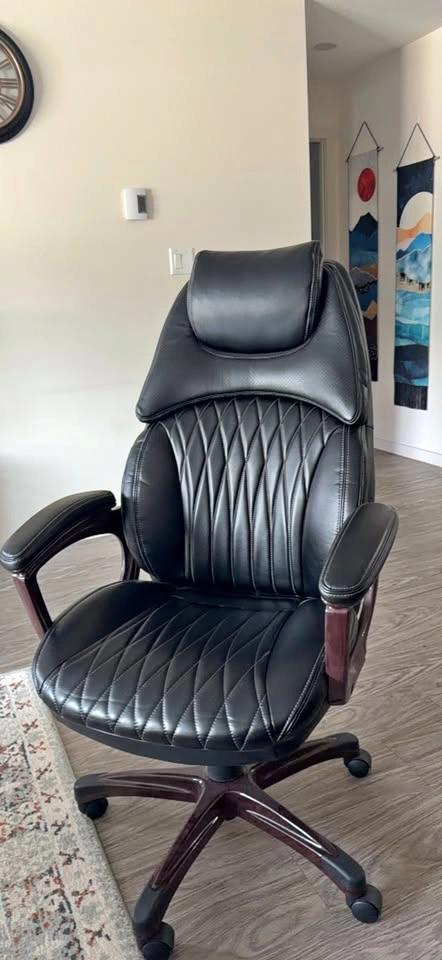 Black Office Chair