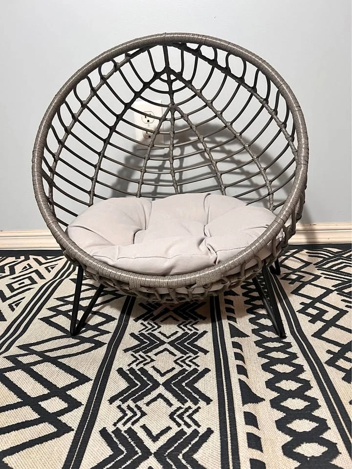 Elevated Wicker Pet Bed – Cat/XS to Small Dog