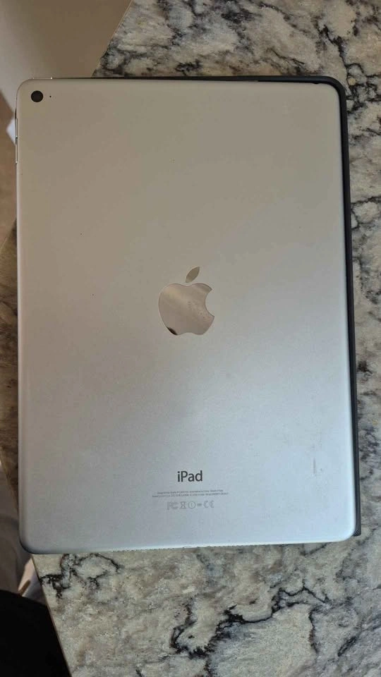 Apple iPad air 2 - photo 2