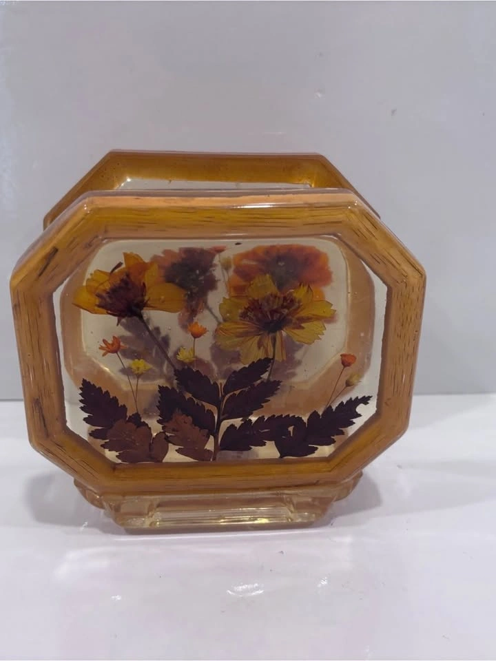 Vintage Design Gifts International Lucite Pressed Flower Napkin - photo 2