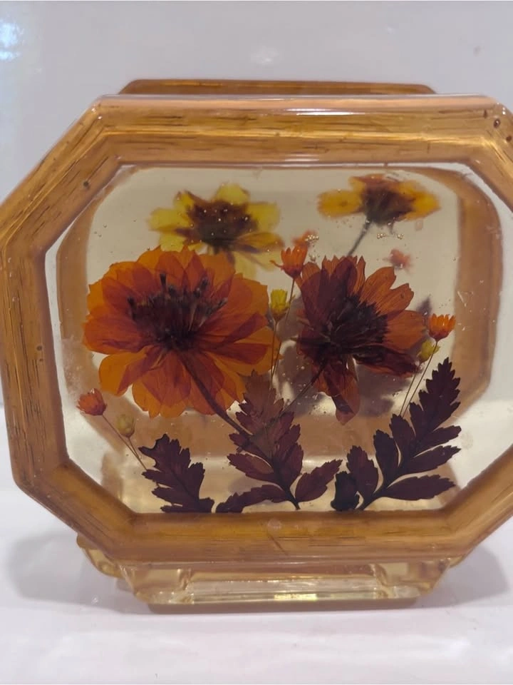 Vintage Design Gifts International Lucite Pressed Flower Napkin - photo 4