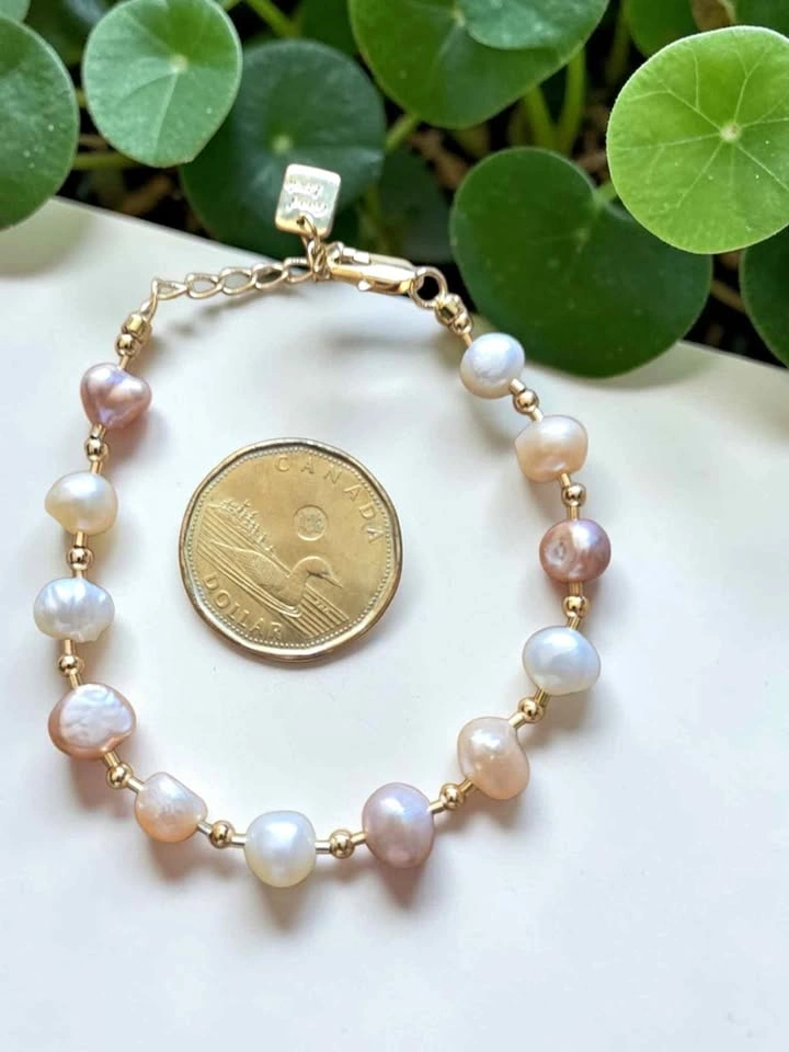 Dainty Freshwater Pearl Bracelet – Gold Beads – Adjustable 8"