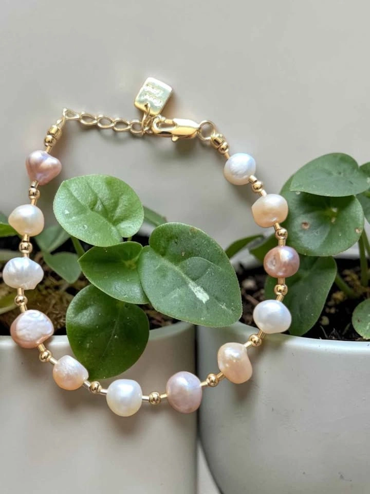 Dainty Freshwater Pearl Bracelet – Gold Beads – Adjustable 8" - photo 4