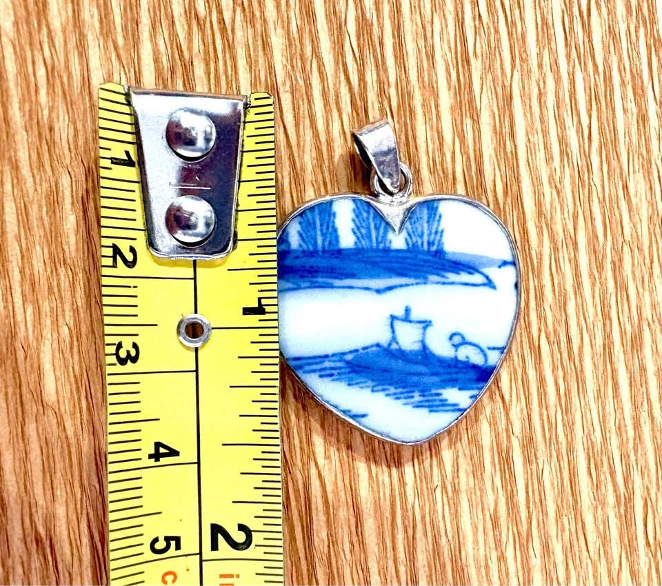Sterling Silver Blue and White Porcelain Heart Pendant - photo 4
