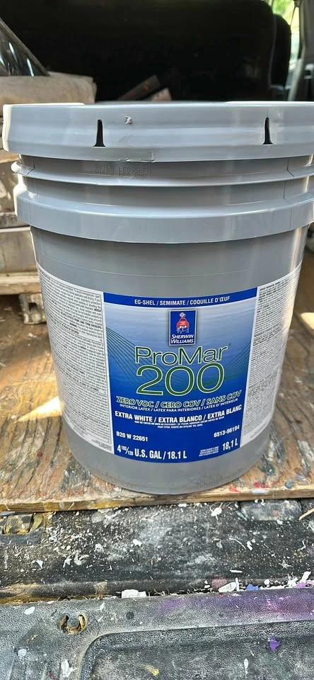 Paint New Full Pail Latex Eggshell - Light Grey