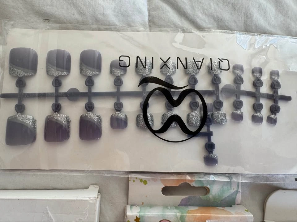 $15 for All Brand New Press on Nails for Nails and Toes - photo 5