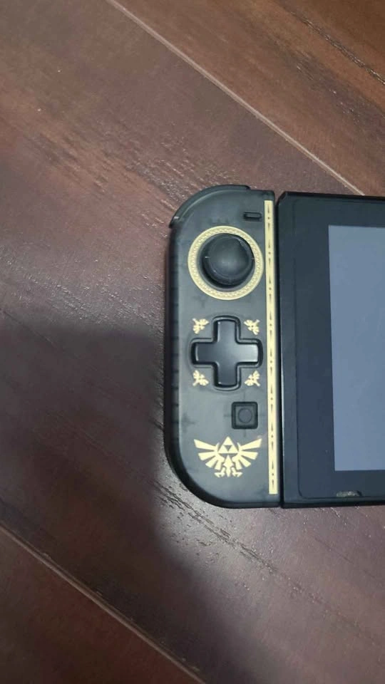 Custom design LEFT joycons - photo 3