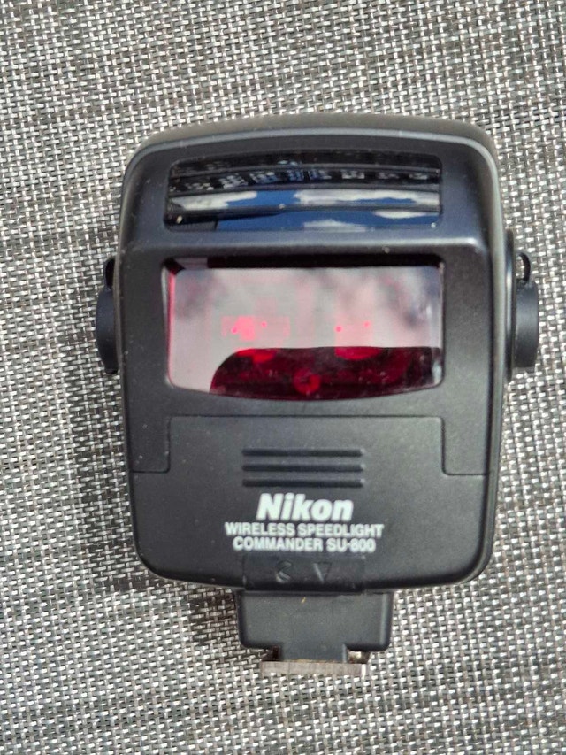 Nikon SU800 wireless remote speedlight commander unit - photo 2