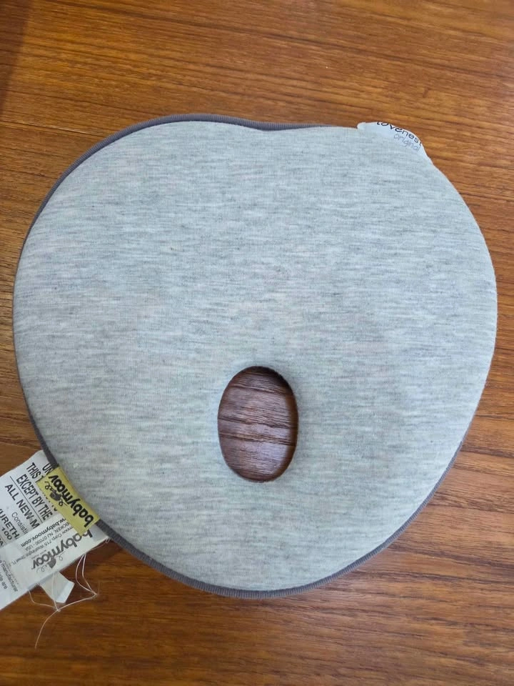 Snuggle Me Organic Infant Lounger and Babymoov Lovenest - photo 3