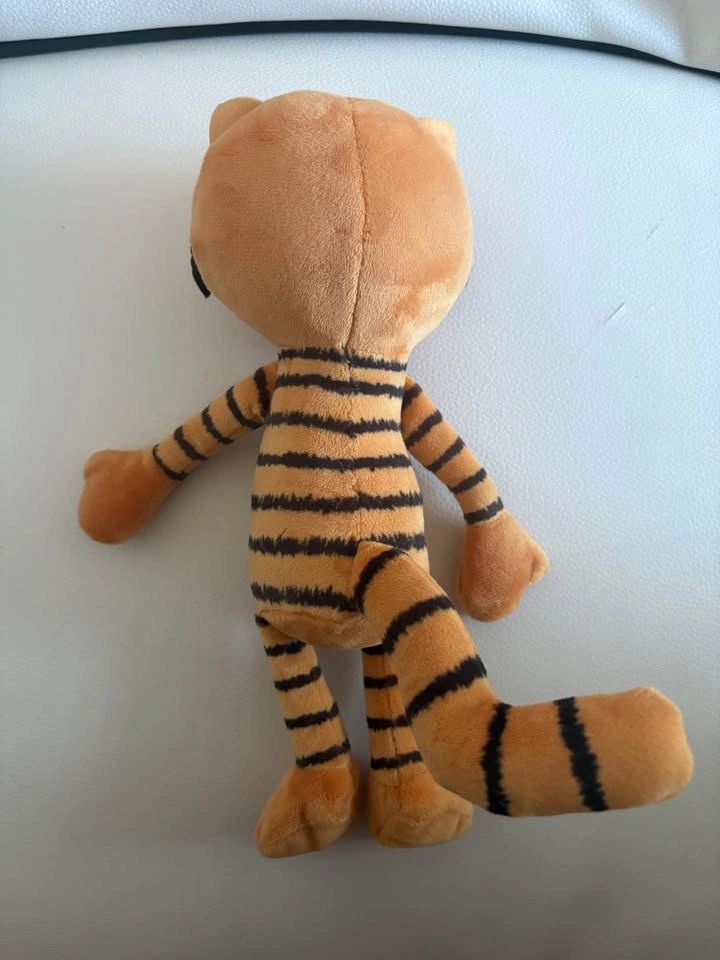 Dog Man & Petey Plushies - photo 4