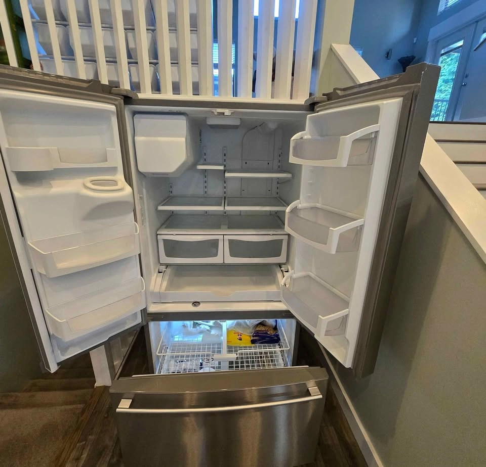 IKEA Double Door Refrigerator with Bottom Freezer - photo 2