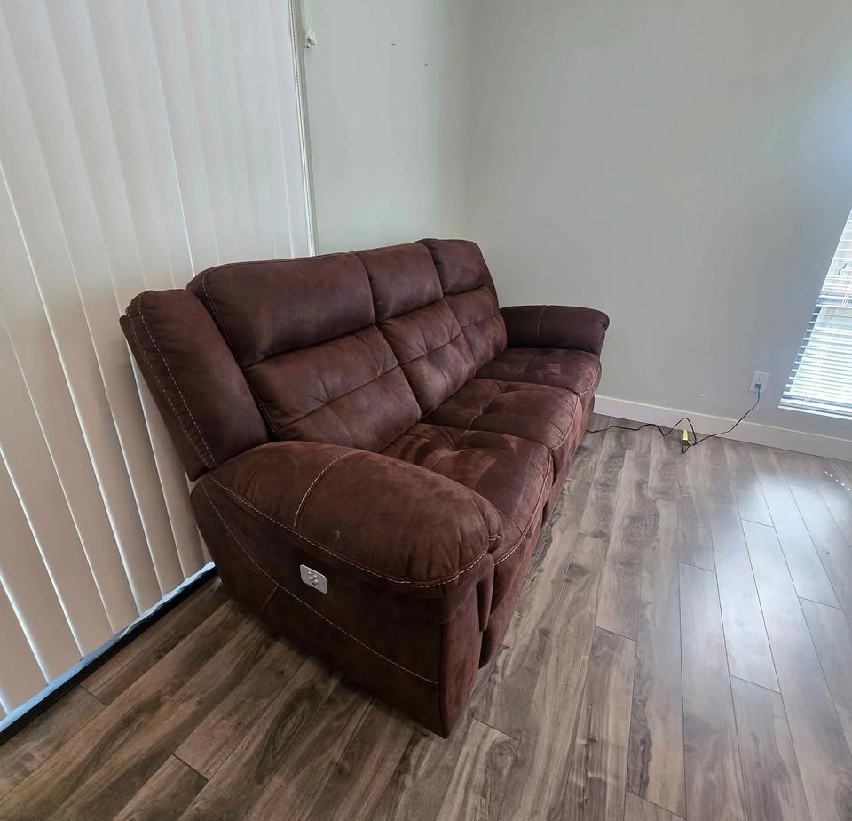 Brown Reclining Sofa - photo 3