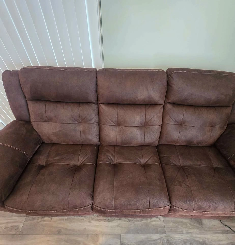 Brown Reclining Sofa - photo 4