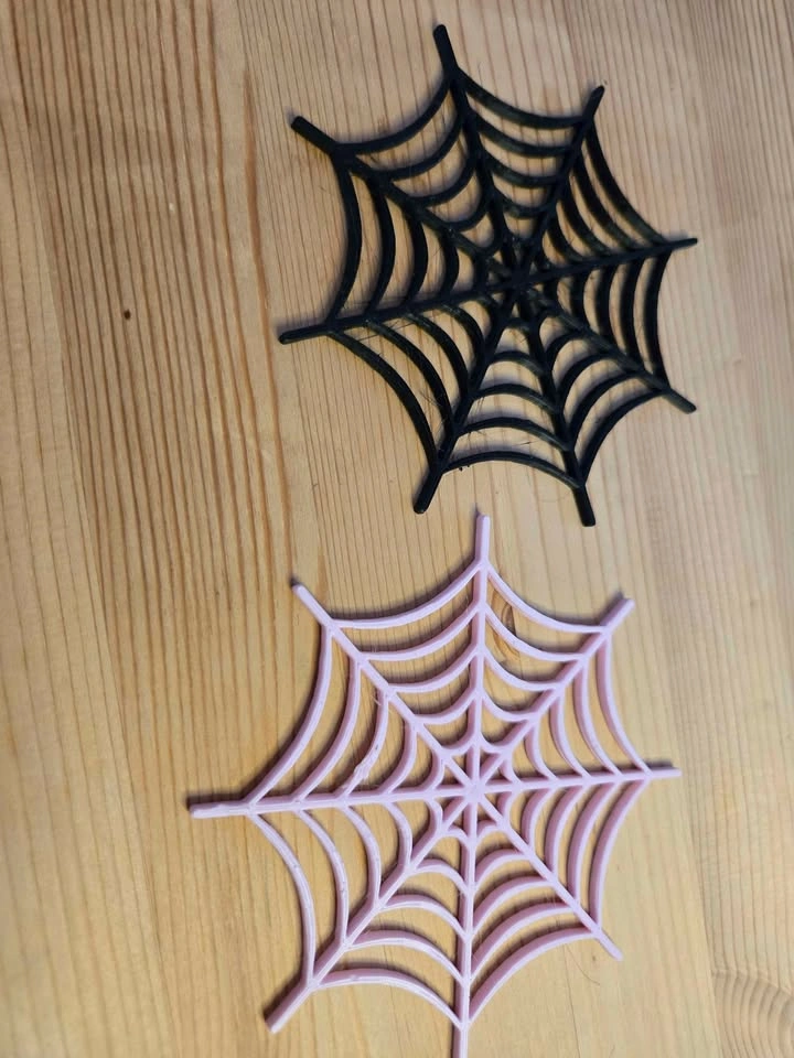3D Printed Spiderweb Coaster – Black – Drink Coaster – PLA - photo 3