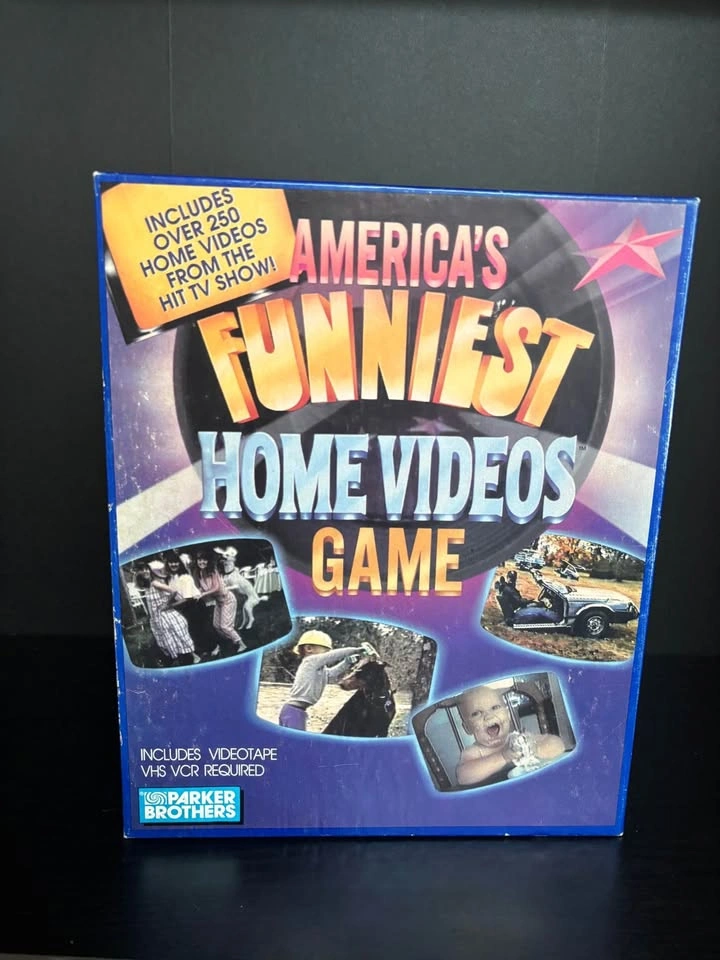 Retro & Novelty Board Game Mega-Bundle (5 Games) - photo 3