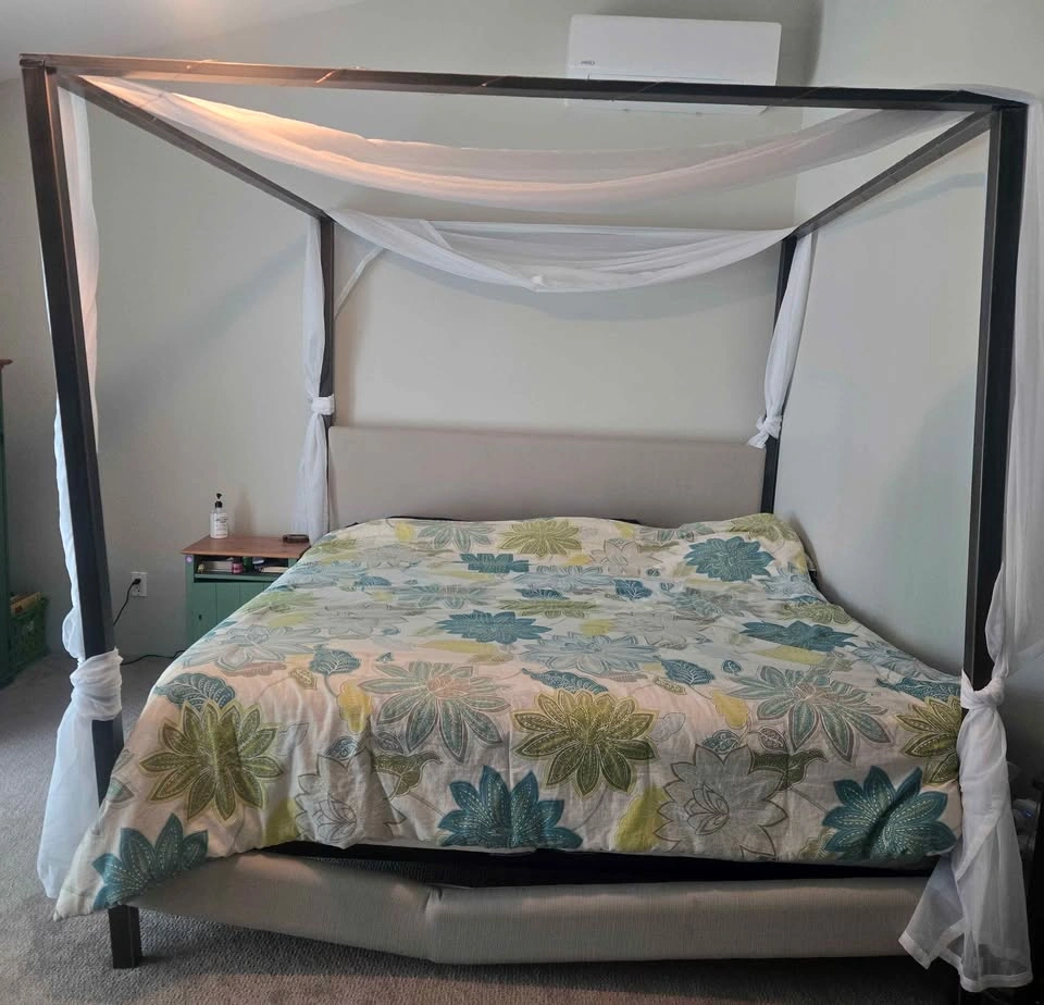 FREE – King Size 4-Poster Metal Bed Frame - photo 2