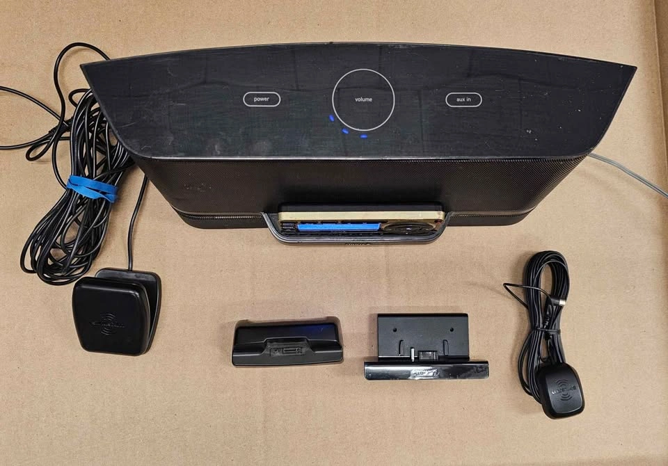 Sirius XM Satellite Radio Bundle: 2 Boomboxes & Accessories - photo 4