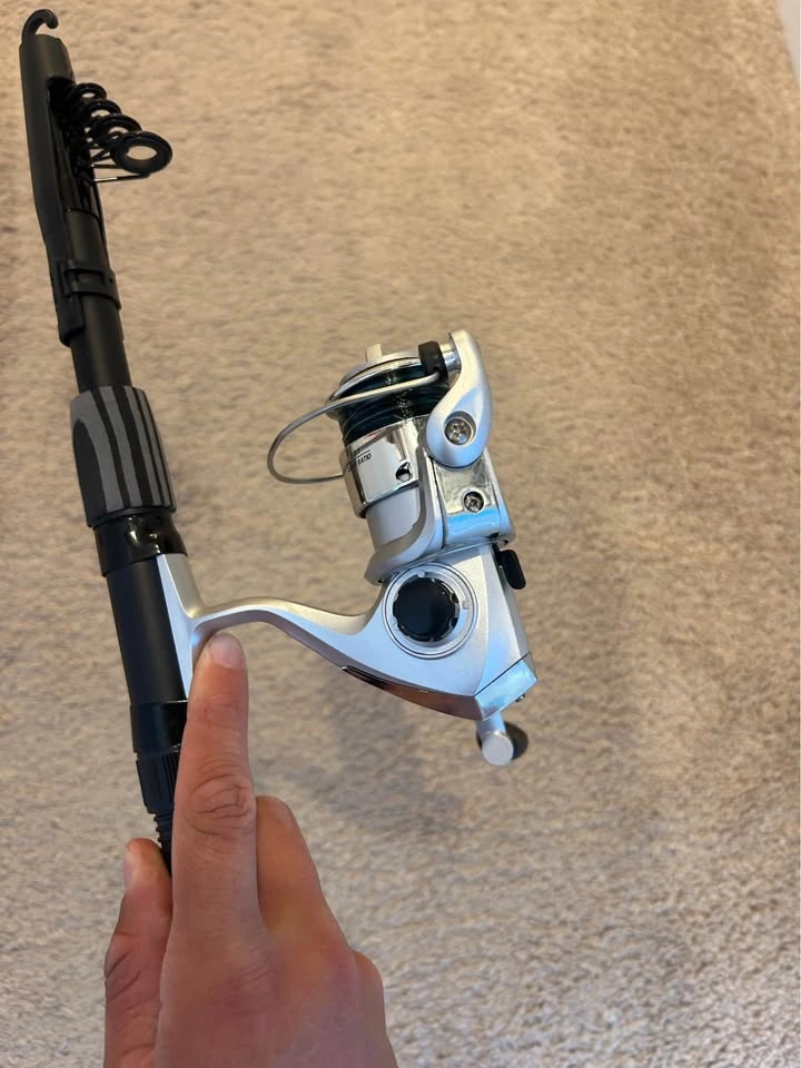 Telescopic Fishing Rod & Spinning Reel Combo - photo 3