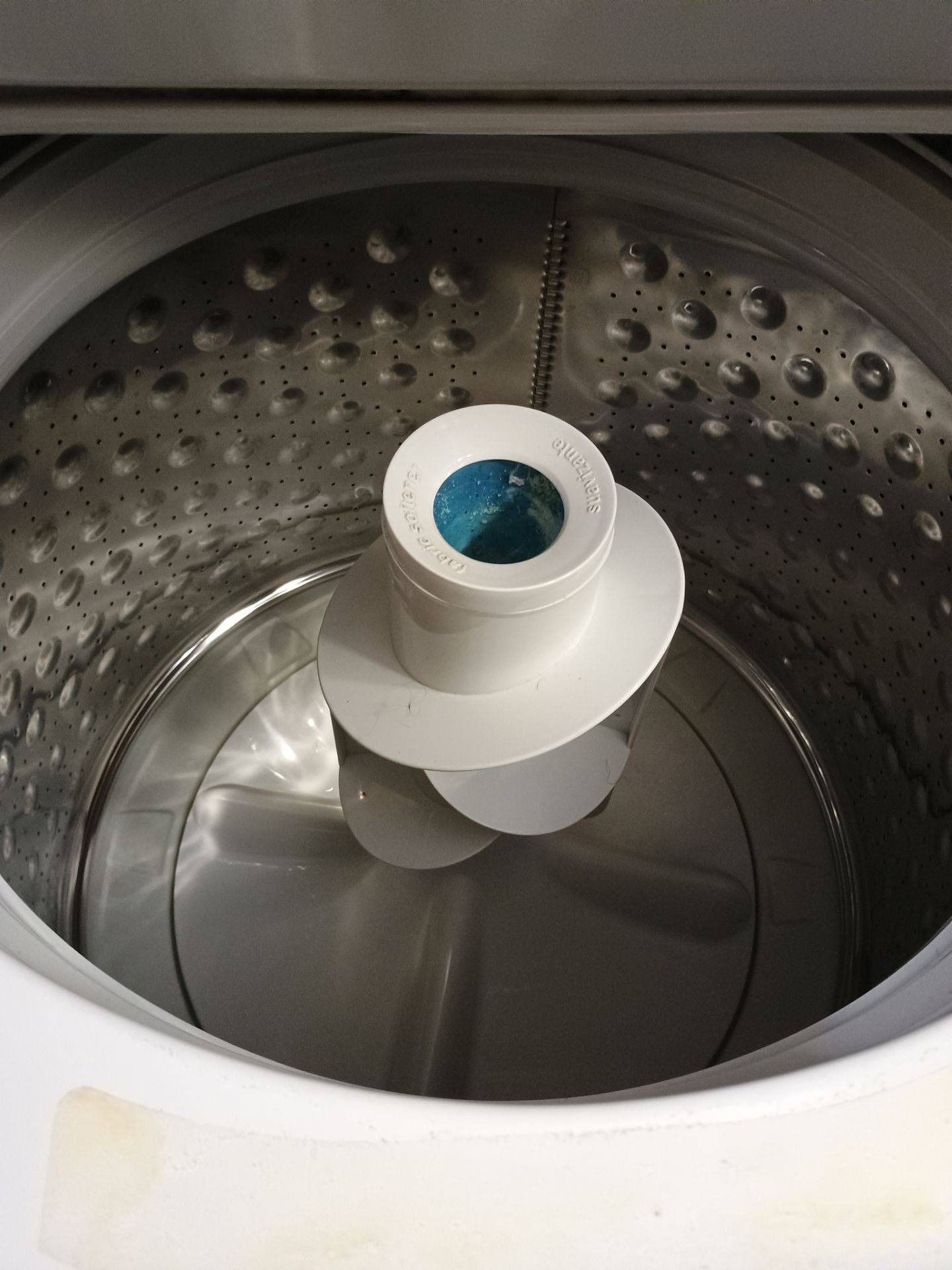 GE Stacked Gas Washer Dryer Set - photo 5