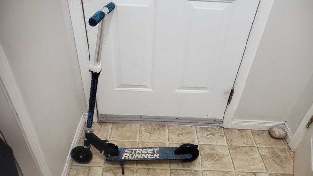 Street Runner Folding Kick Scooter - Blue - photo 5