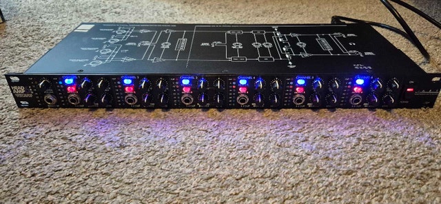 ART HeadAmp 6 Pro - 6-Chann Studio Headphone Amp (1U Rack mount)