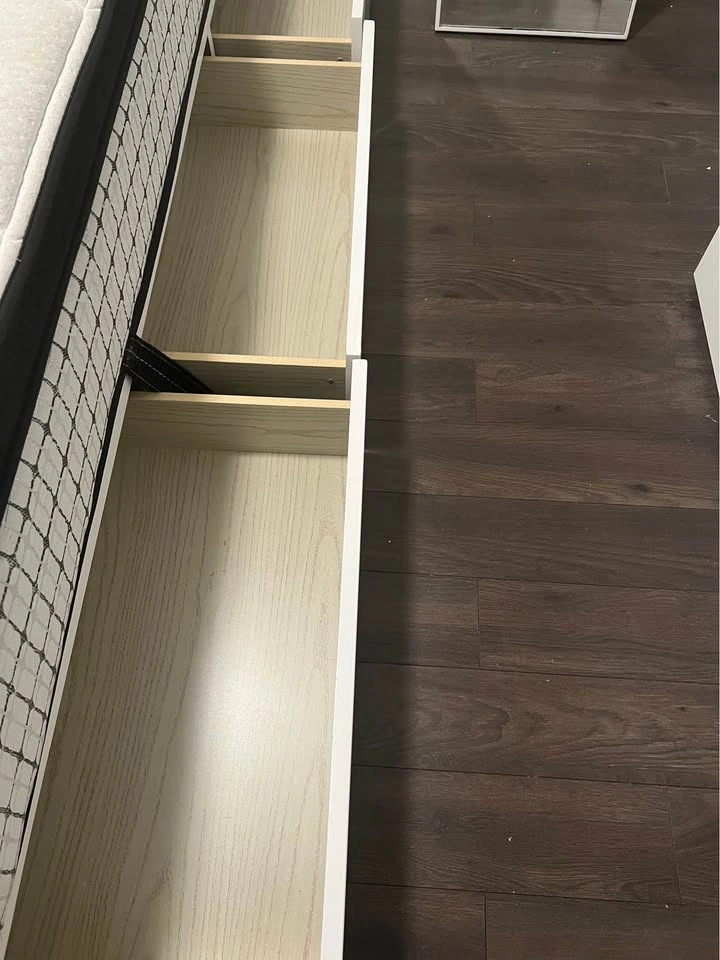 Modern White Gloss Queen Storage Bed with Electronic Headboard - photo 3