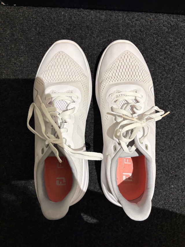 FootJoy Women's Flex Spikeless Golf Shoes White Size 8.5 Medium