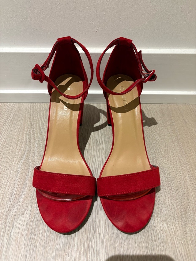 US 9/EU 39 Red Suede Block Heel Sandals