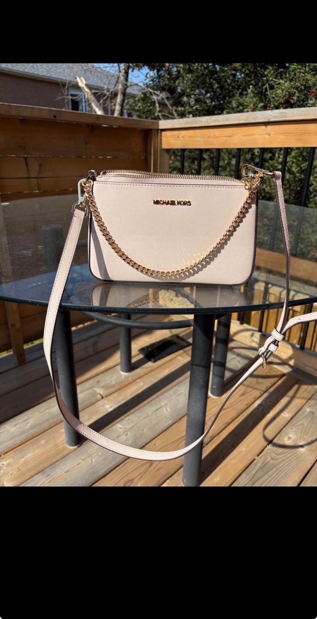 Michael Kors Crossbody Bag
