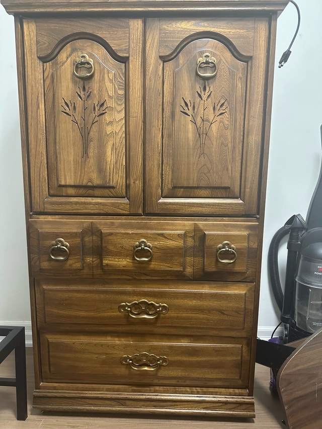 Solid Wood Storage Cabinet / Armoire with Drawers - photo 2