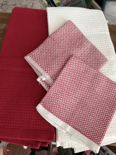 Lot of 8 Waffle Weave Cotton Blend Red & White Dish Towels - photo 2