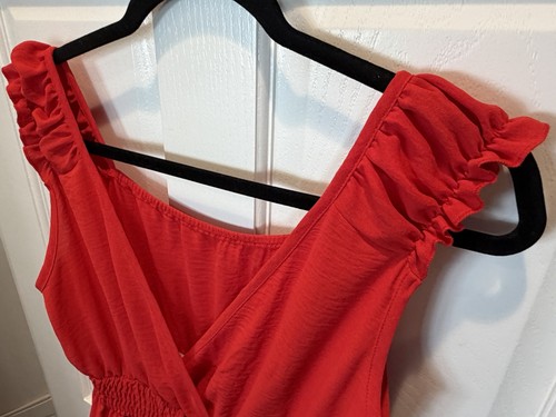 NWOT Beautiful Red dress Large Deep V-Neck Romantic Flutter - photo 3