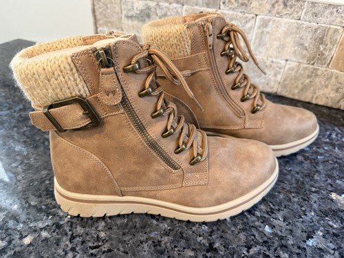 Cliffs by White Mountain Women's Hearten Lace-up Boot Size 8
