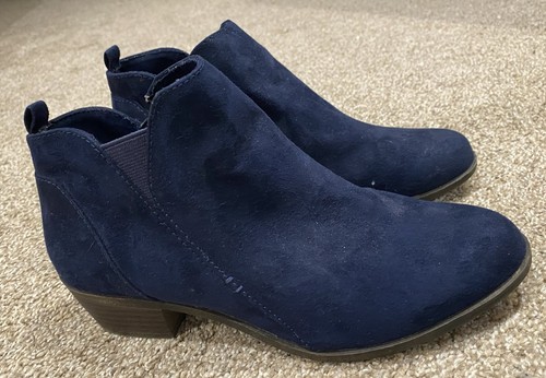 Arizona Jean Co Blue Faux Suede Booties Ankle Boots Women's 6.5